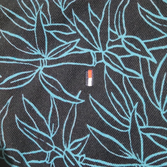 Tommy Hilfiger Large Floral Design Black Blue - Picture 4 of 4